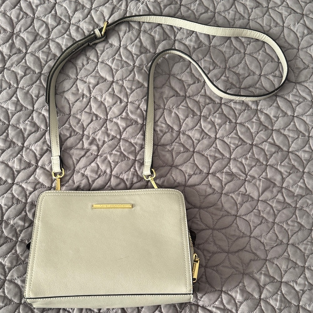 Steve Madden Cream Crossbody Bag
